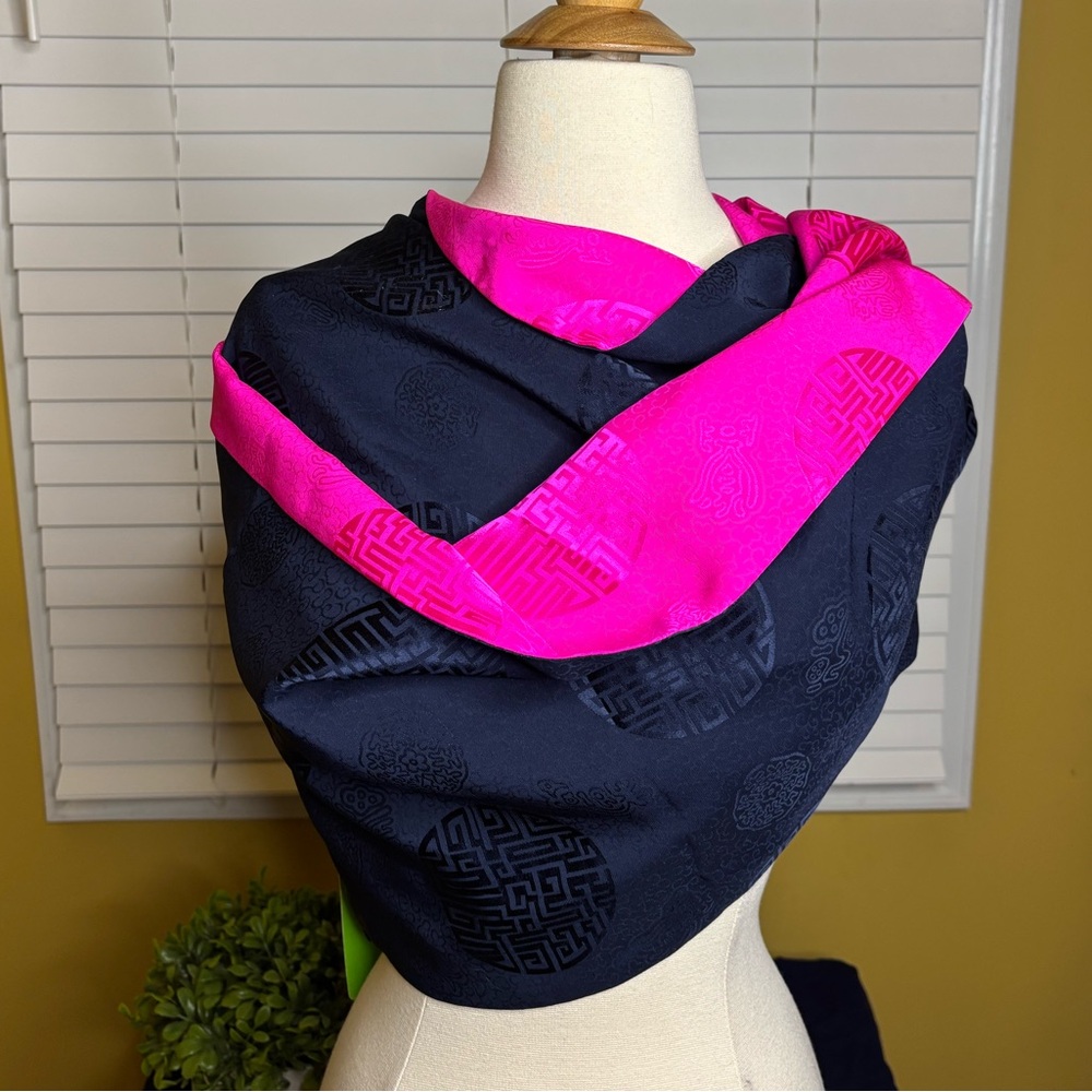 Shanghai Tang Navy and Pink Silk Scarf/Shawl NWT